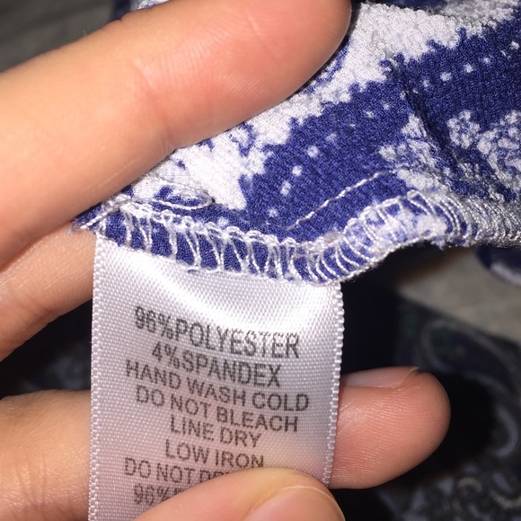 Monteau off the shoulder shirt - Picture 2 of 2